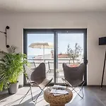 Lola, Sea On A Palm! Heated Pool * Trogir