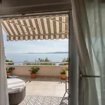 Lola, Sea On A Palm! Heated Pool Trogir