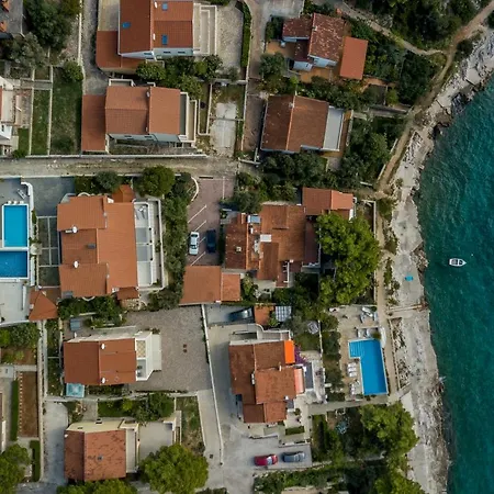 Willa Lola, Sea On A Palm! Heated Pool *